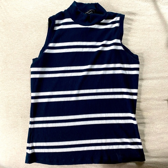 Banana Republic Mock Neck Navy/White Striped Top - Picture 1 of 3